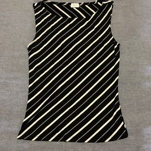 Suzy Shier Black and White Diagonal Striped Tank Top